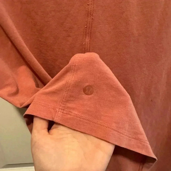 Lululemon top size 6 - Picture 6 of 7
